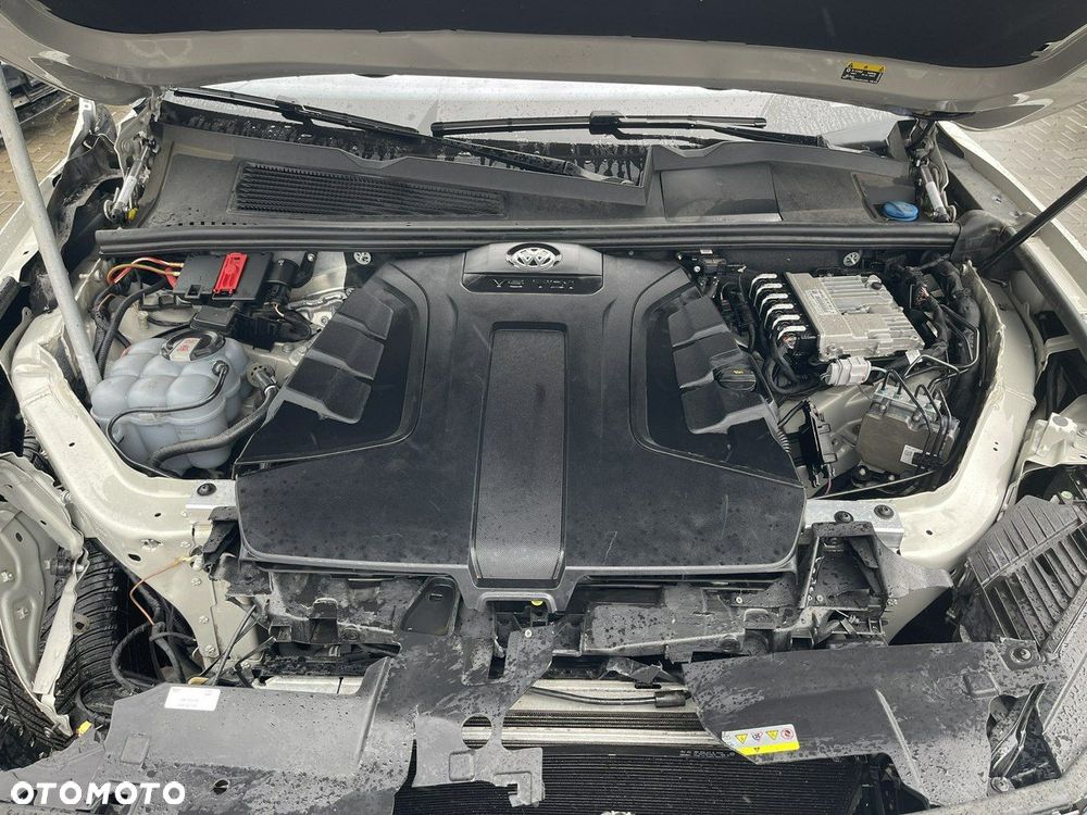 Volkswagen Touareg 3.0 V6 TDI 4Motion Elegance - 12