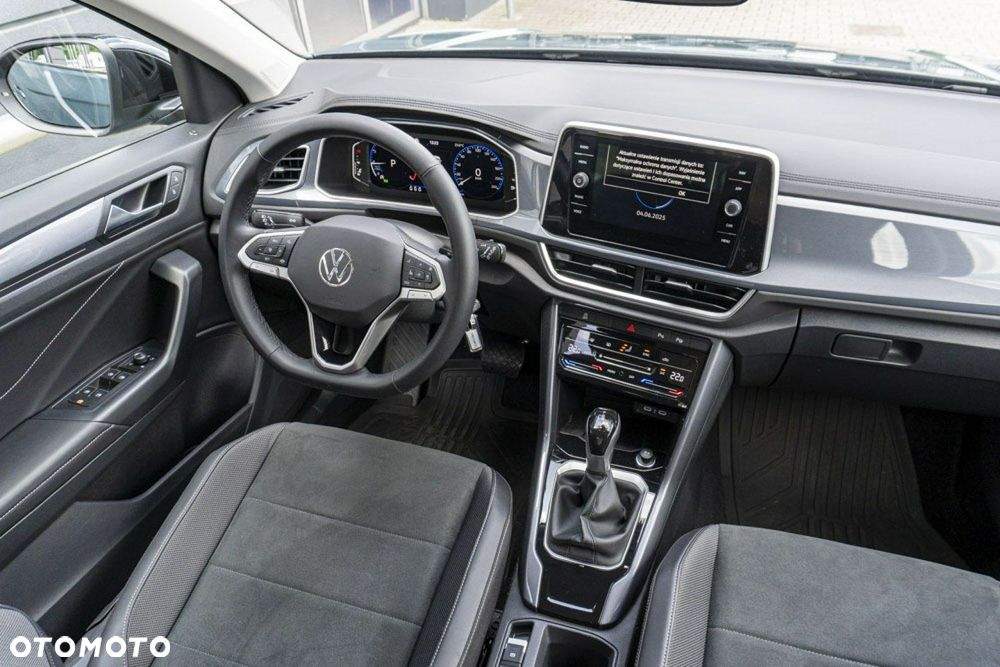 Volkswagen T-Roc - 19