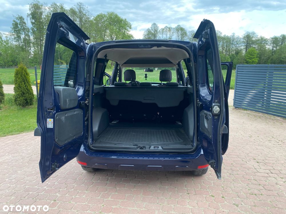 Dacia Dokker dCi 90 Celebration - 13