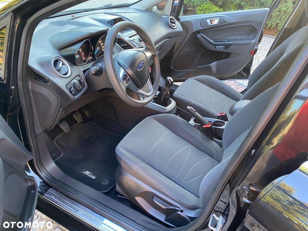 Ford Fiesta 1.25 Titanium EU5 - 12