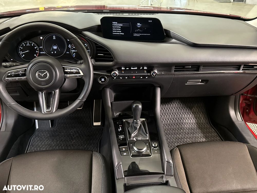 Mazda 3 - 10