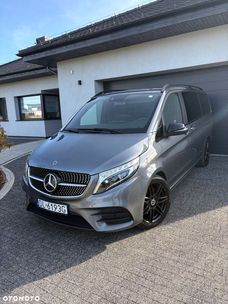 Mercedes-Benz Klasa V - 6