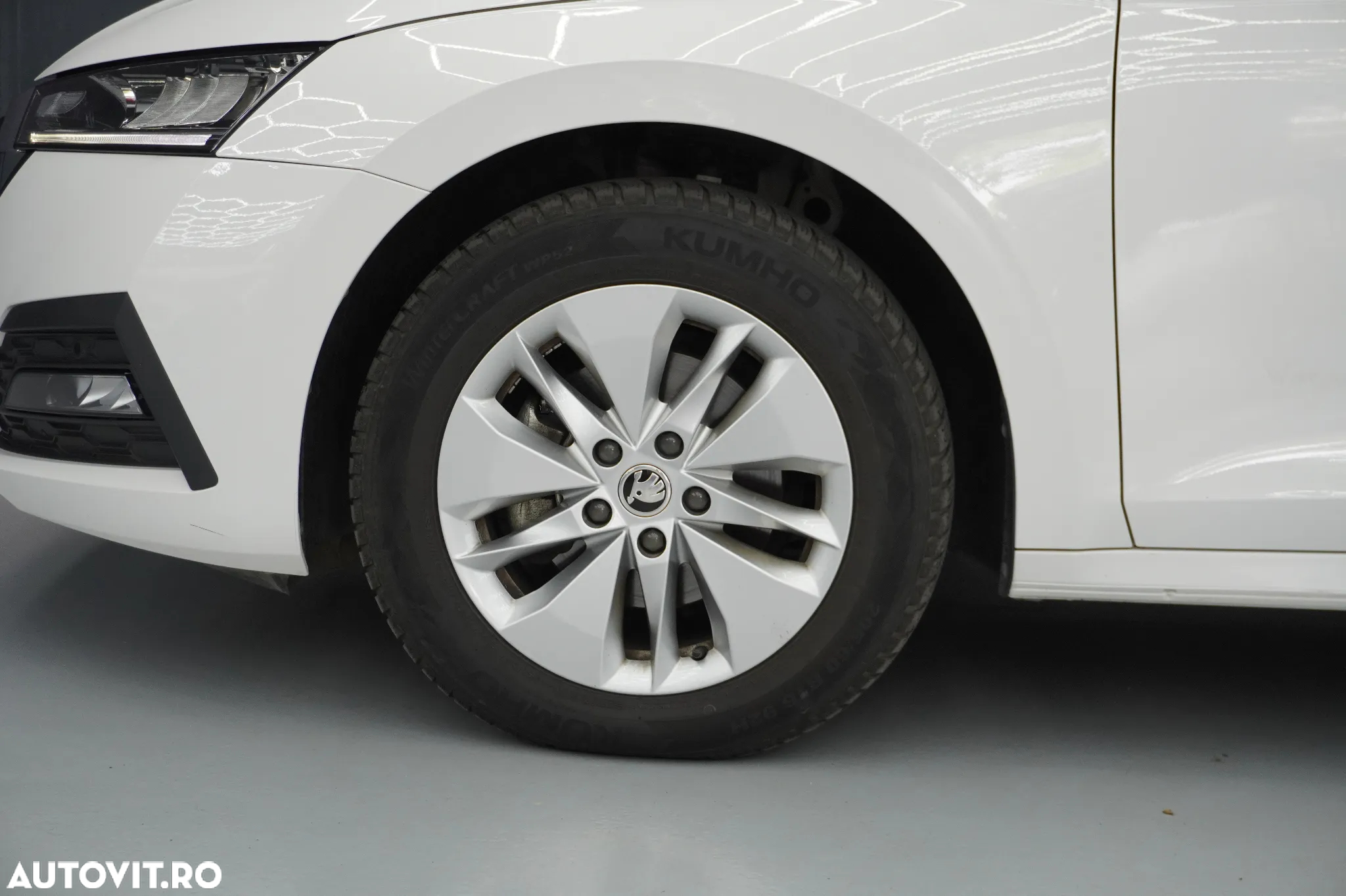 Skoda Octavia 2.0 TDI DSG Ambition - 12