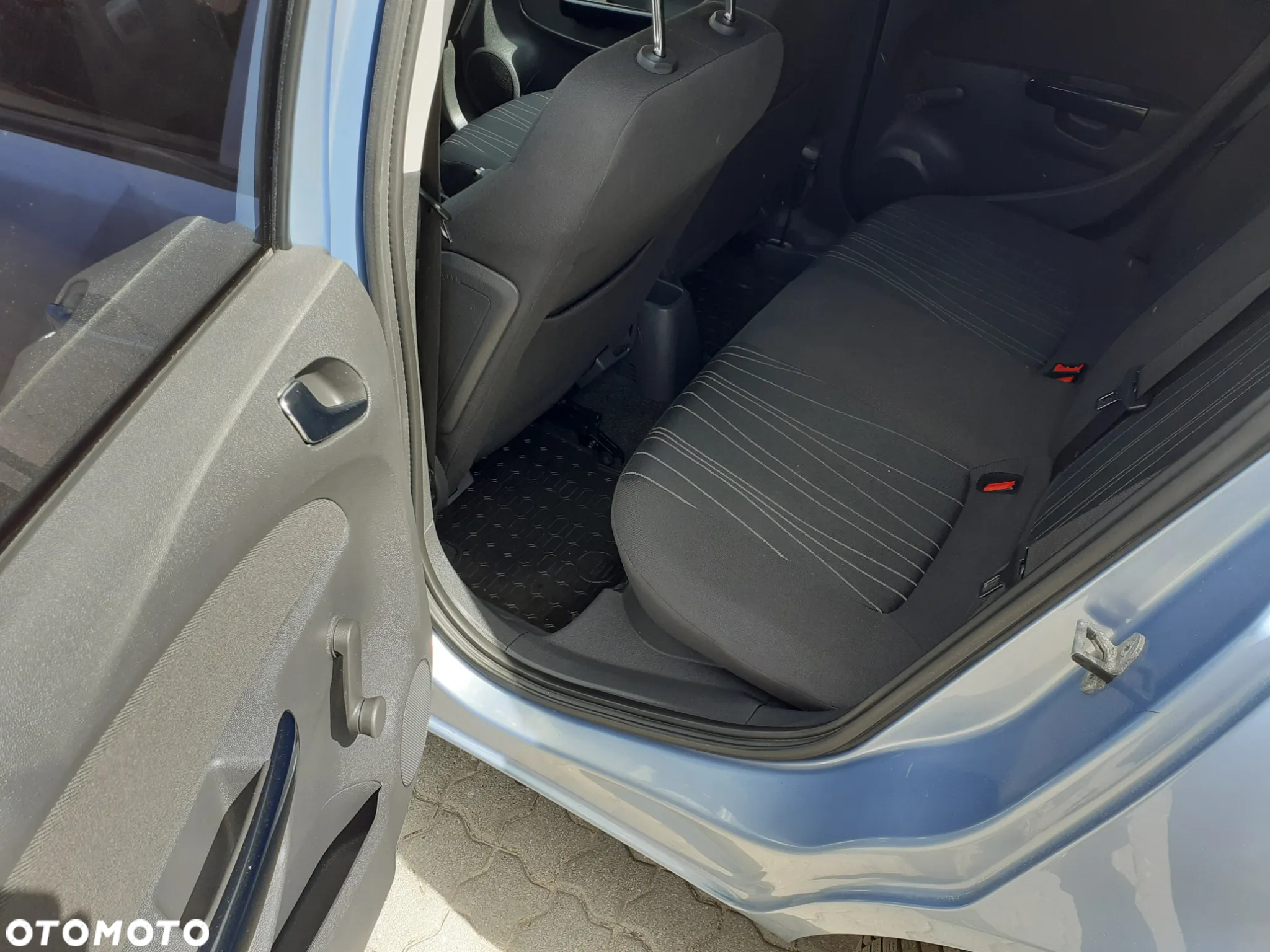 Opel Corsa 1.2 16V Color Edition - 12