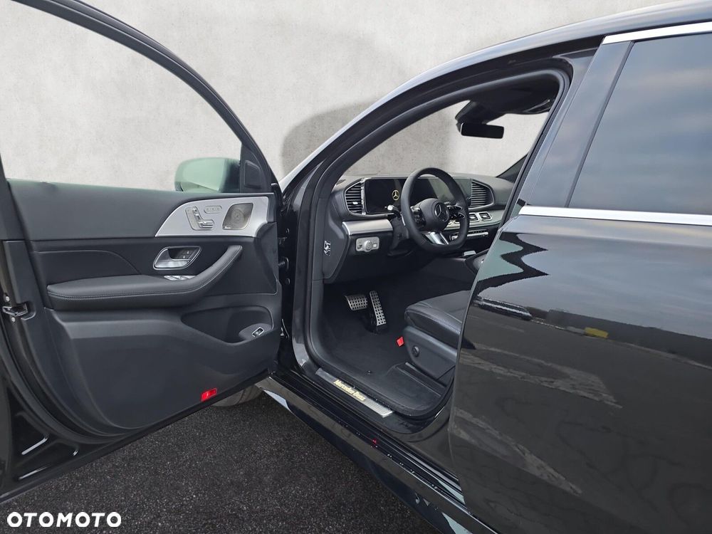 Mercedes-Benz GLE - 11