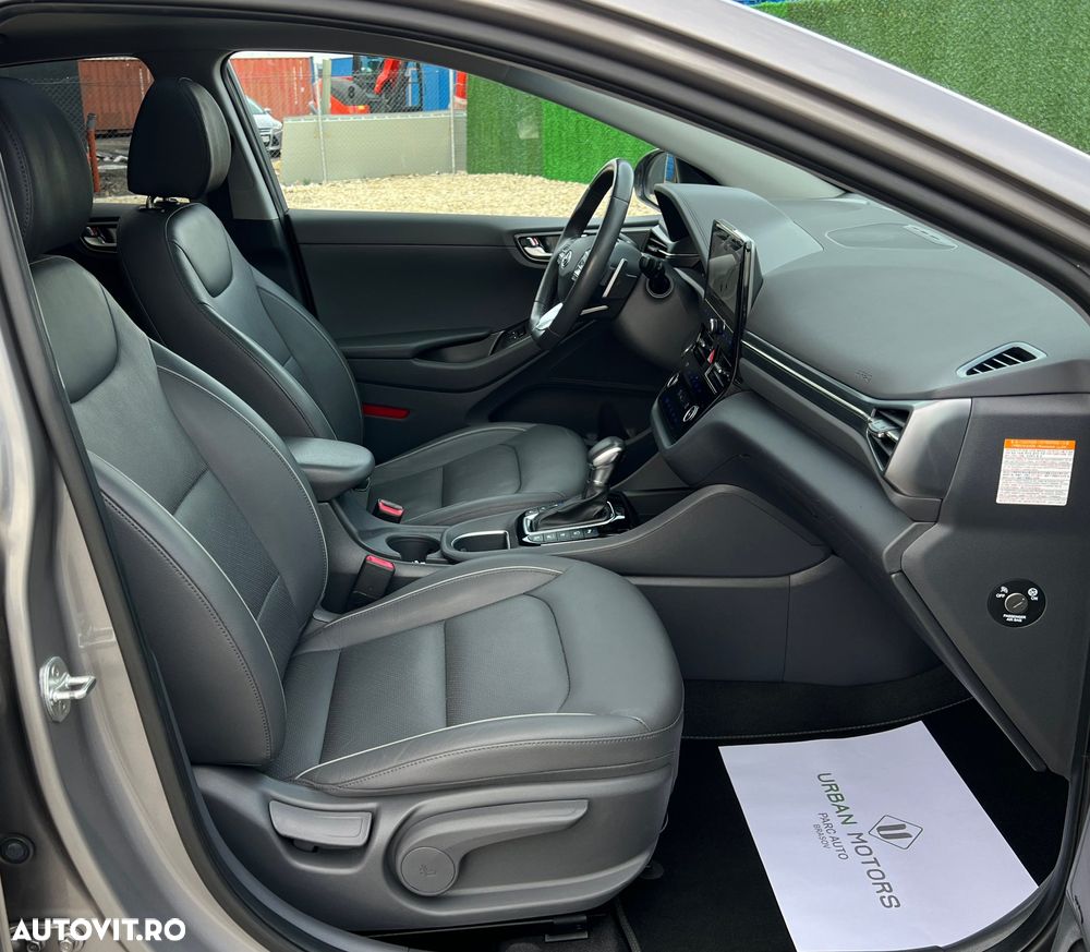 Hyundai IONIQ 1.6 GDI Premium - 15