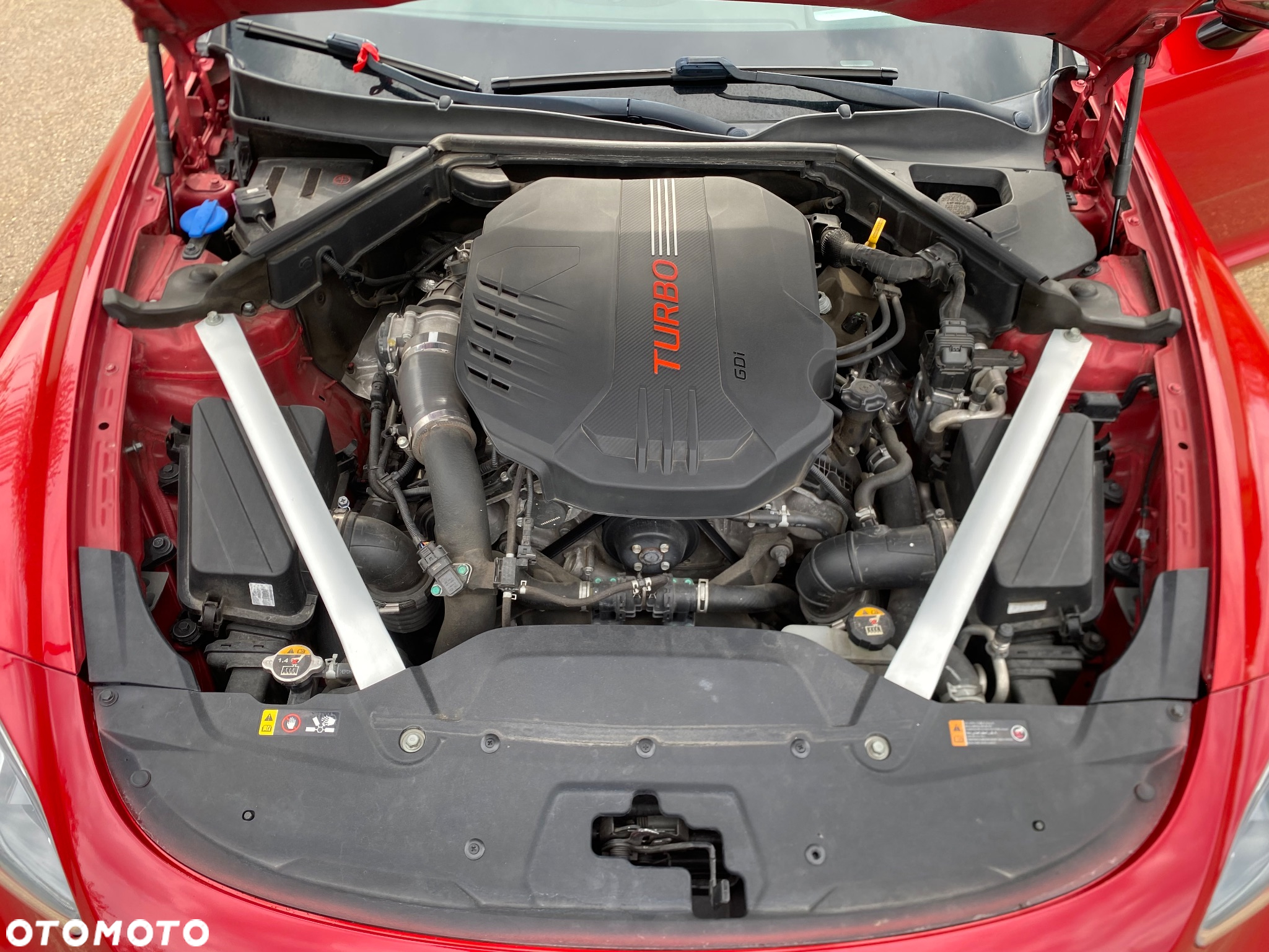 Kia Stinger - 9