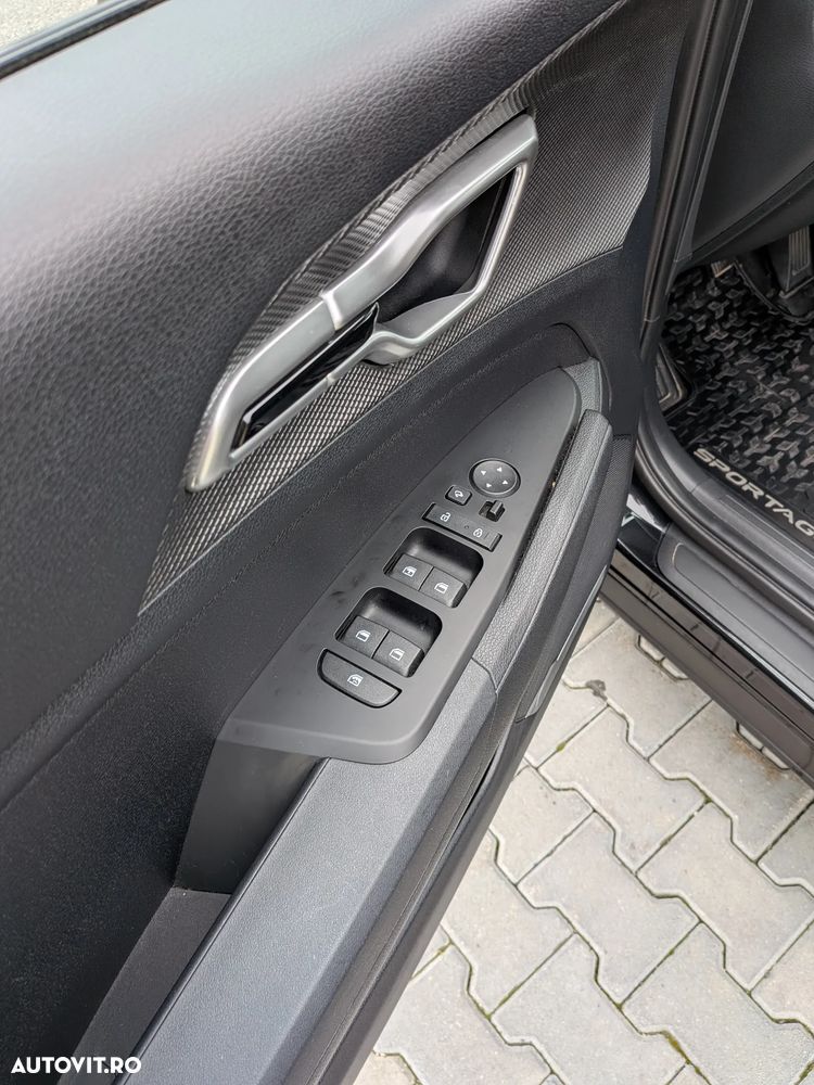 Kia Sportage 1.6 T-GDI 6MT 4x2 Urban - 21