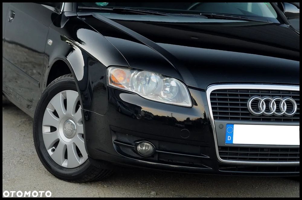 Audi A4 Limousine - 17