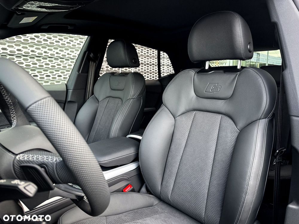 Audi Q8 - 23