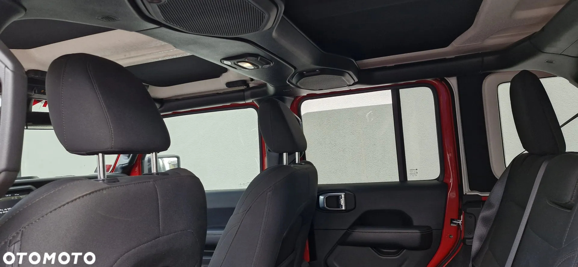 Jeep Wrangler Unlimited GME 2.0 Turbo Sahara - 12