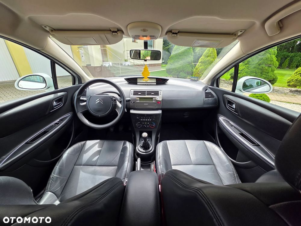 Citroën C4 1.6 HDi Advance - 9