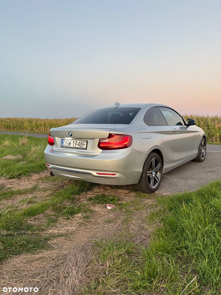 BMW Seria 2 218d Sport Line - 6