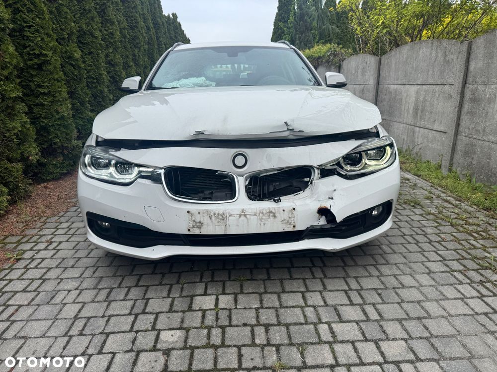BMW Seria 3 318d Sport Line - 2
