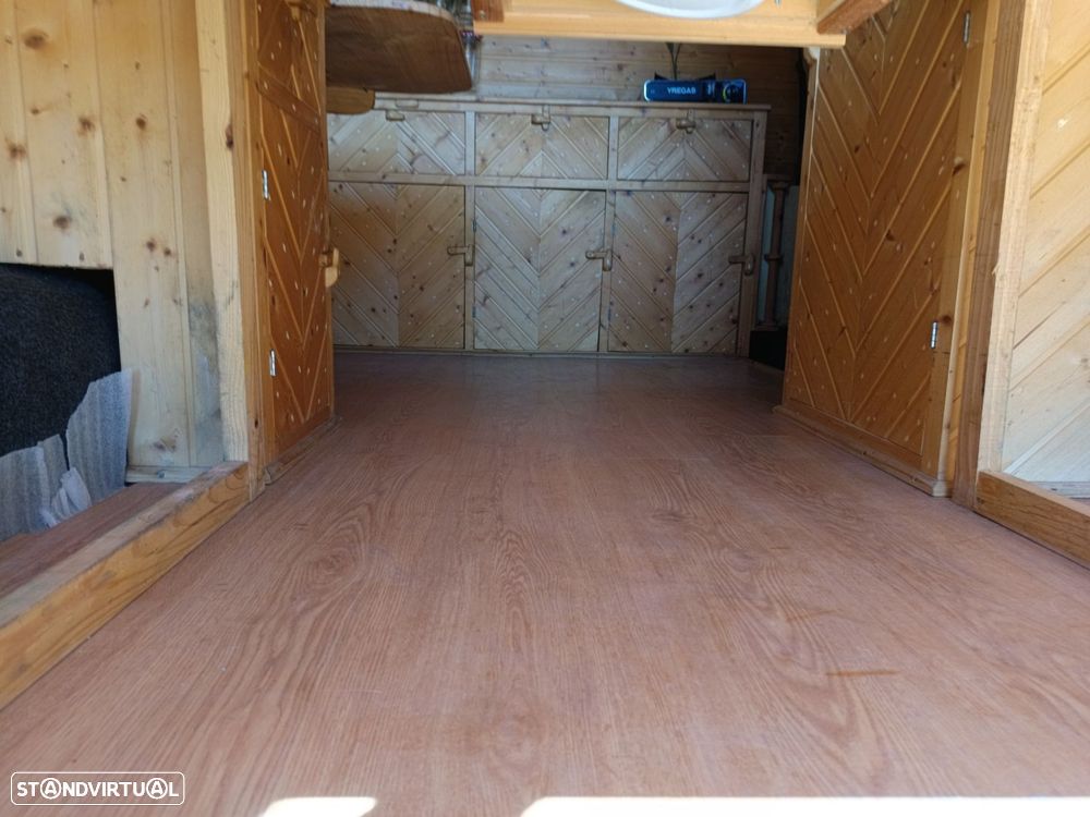 VW Crafter 35 2.0 TDi 136 Longo Tecto Alto BlueMotion - 14