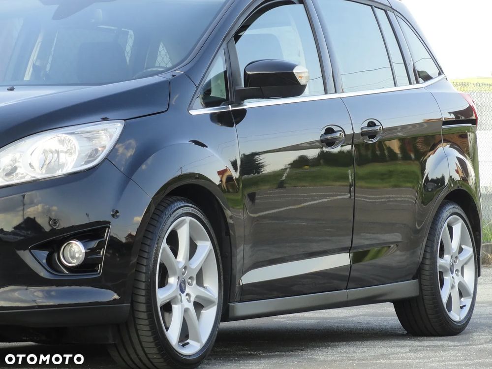 Ford Grand C-MAX 2.0 TDCi Titanium - 11