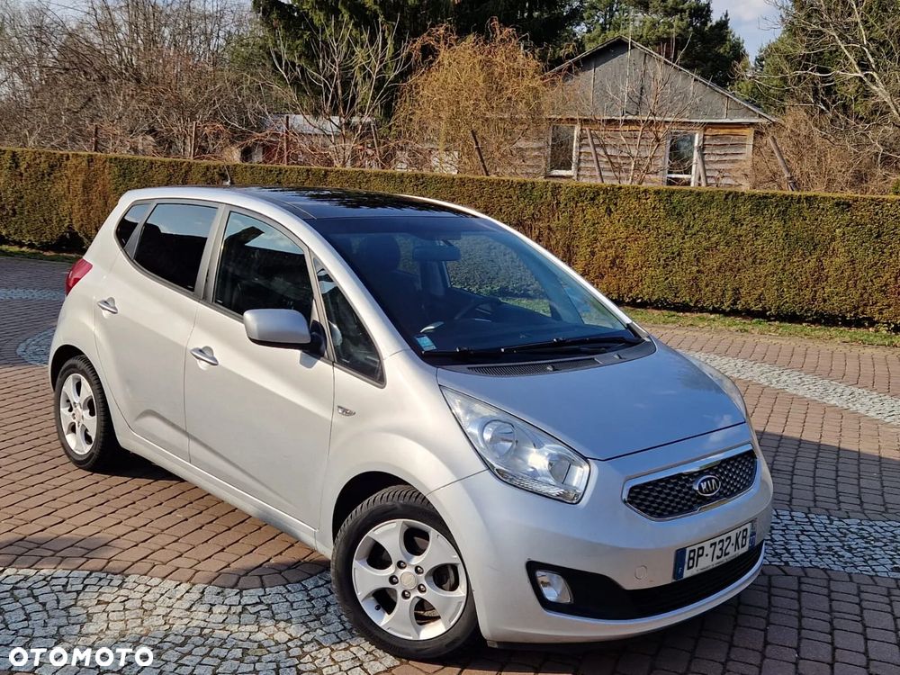 Kia Venga 1.6 CRDi 128 Dream-Team Edition - 24
