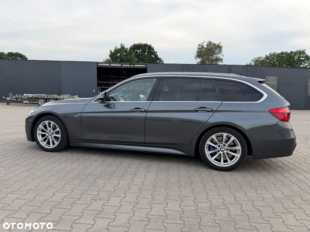 BMW Seria 3 320d M Sport - 8