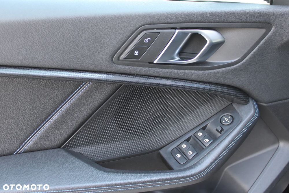 BMW Seria 2 218i M Sport sport - 22