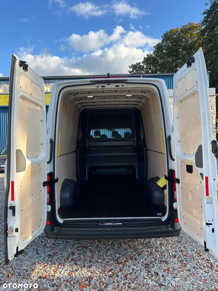 Volkswagen Crafter Brygadówka L4H3 2.0TDI 163KM automat - 8