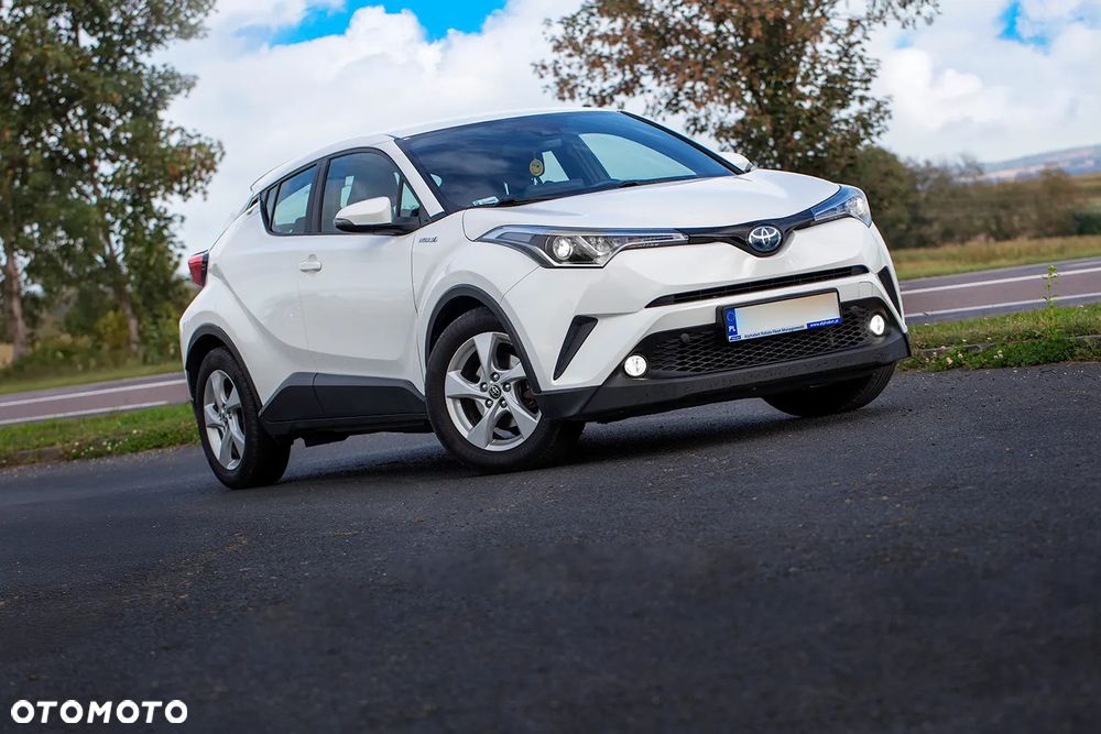 Toyota C-HR ver-1-8-hybrid-prestige - 36