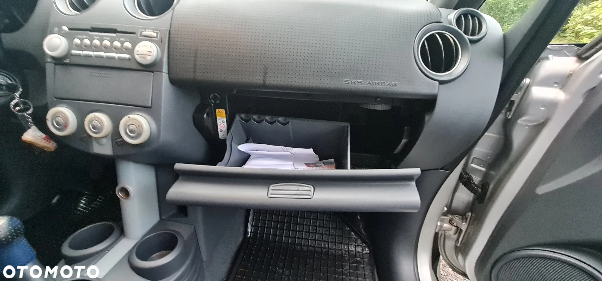 Mitsubishi Colt - 12