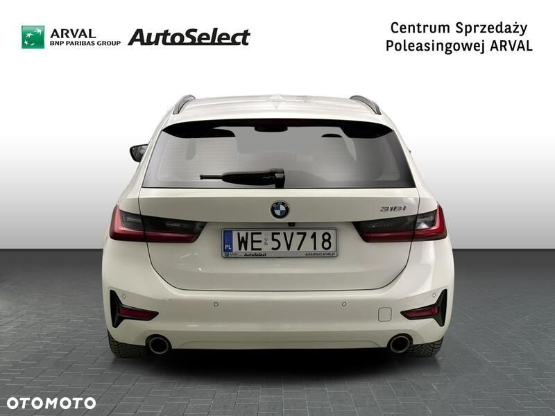 BMW Seria 3 318i - 6