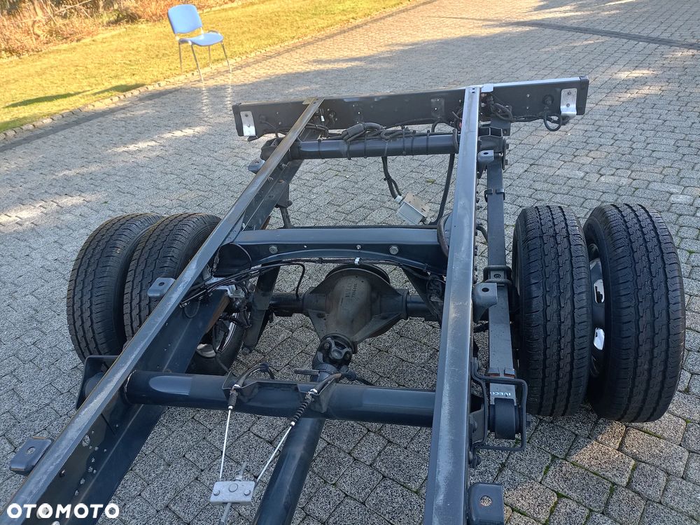 Iveco DAILY 35C14V  HI-MATIC - 8