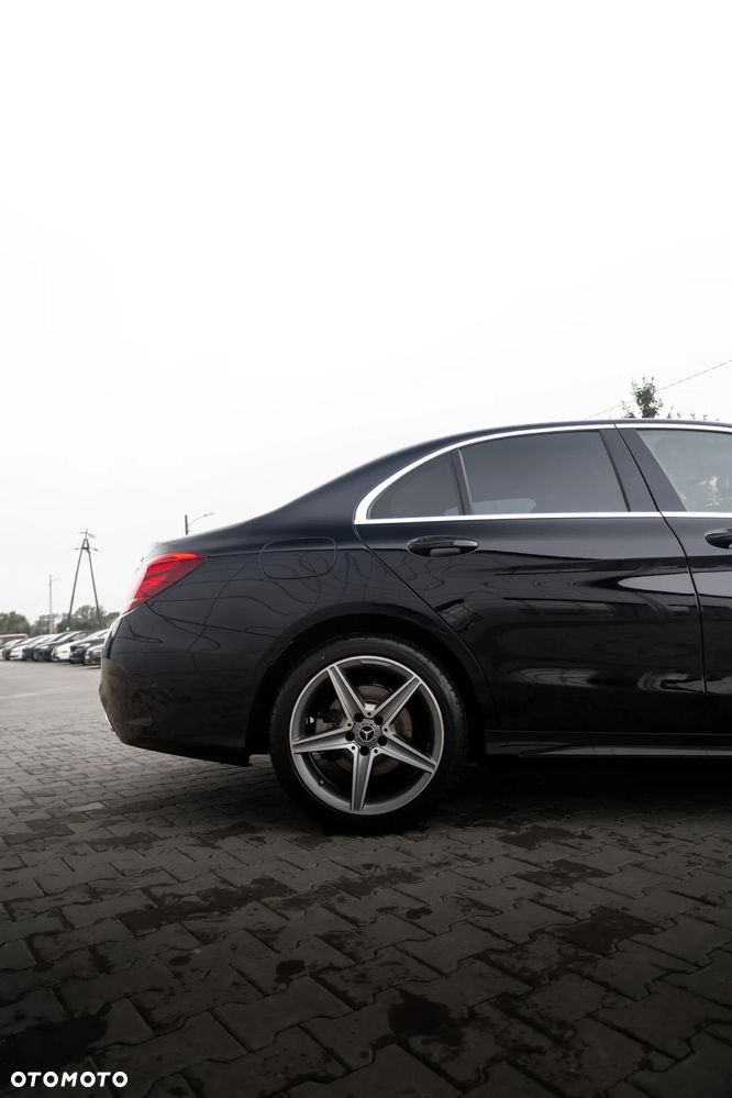 Mercedes-Benz Klasa C 200 4-Matic 9G-TRONIC - 5