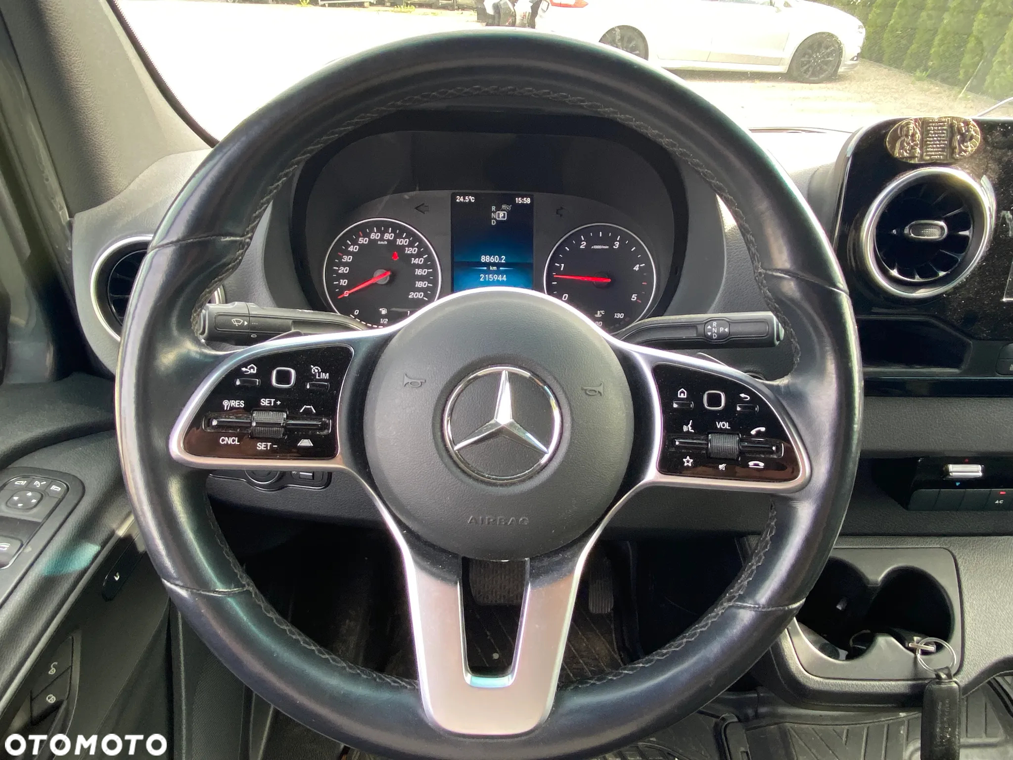 Mercedes-Benz SPRINTER - 10