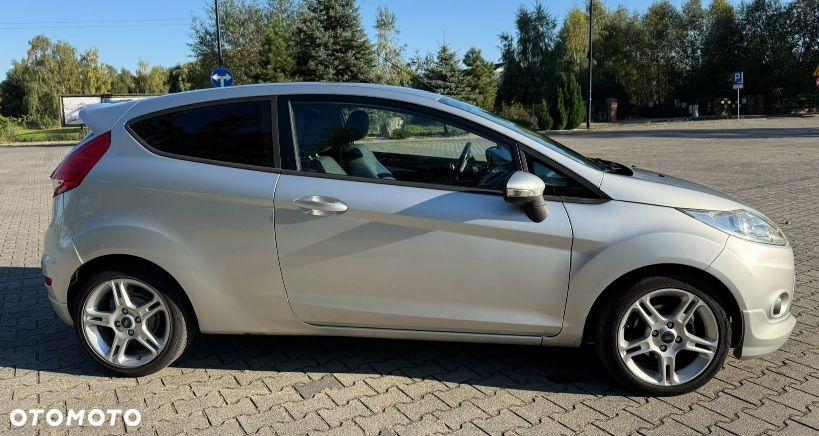 Ford Fiesta 2009 photo 5