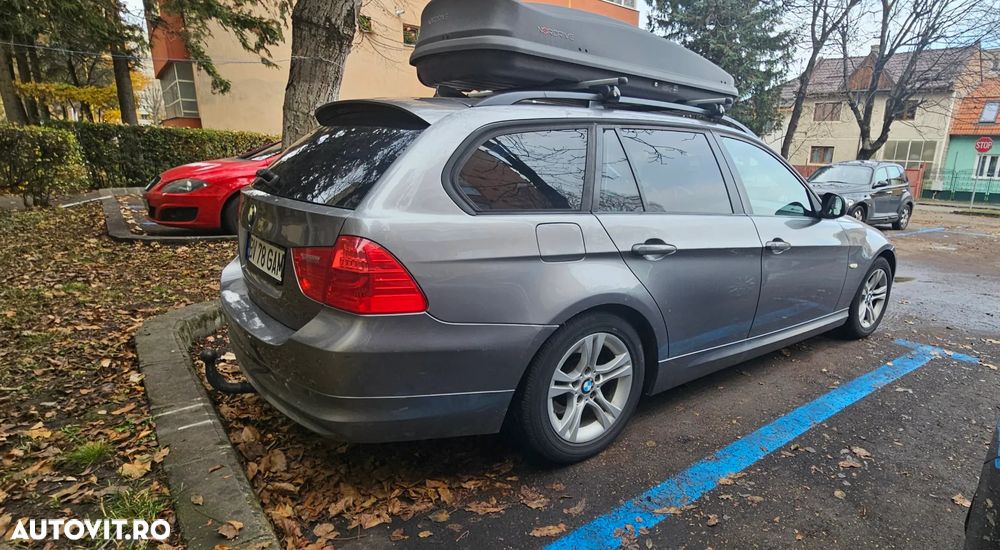BMW Seria 3 318d - 3