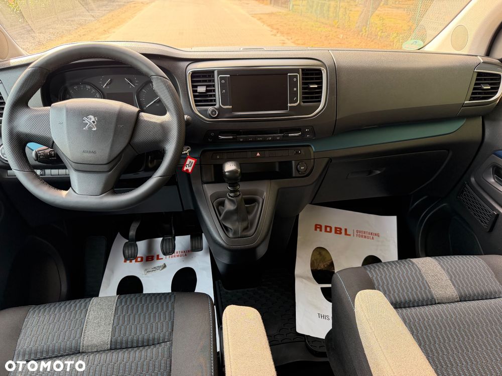 Peugeot Traveller - 35