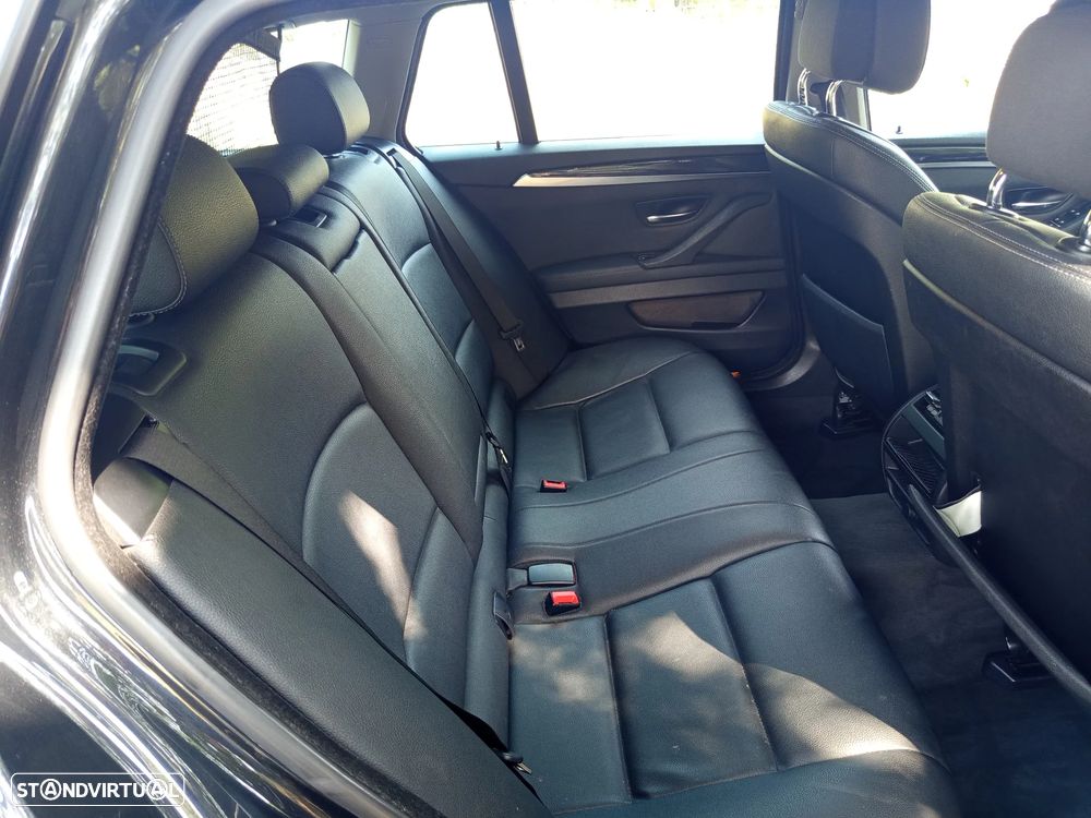 BMW 520 d Pack M Auto - 33