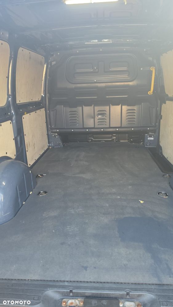 Mercedes-Benz Vito - 10