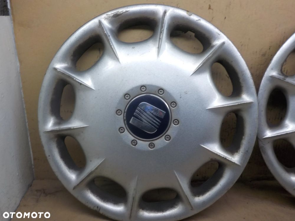 SEAT KOŁPAK R15 1M0601147 - 2