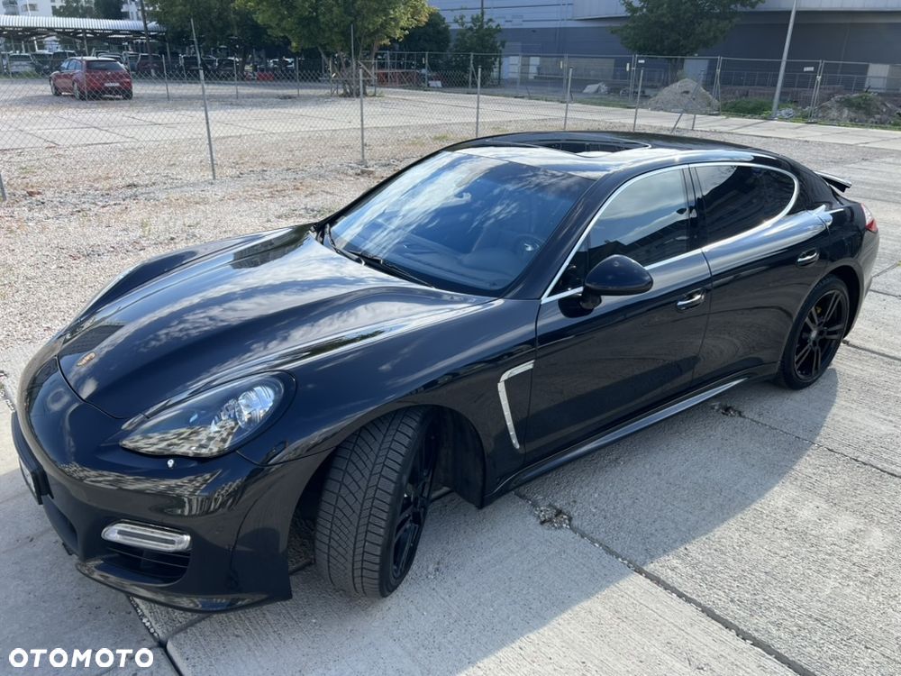 Porsche Panamera - 6