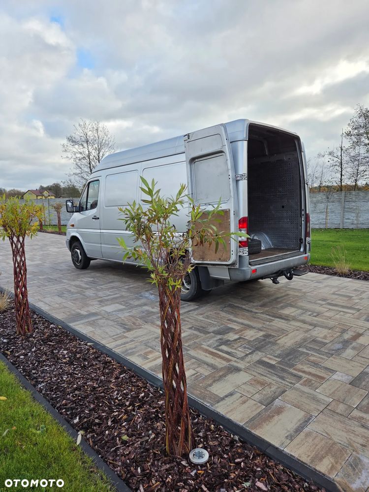 Mercedes-Benz Sprinter - 7