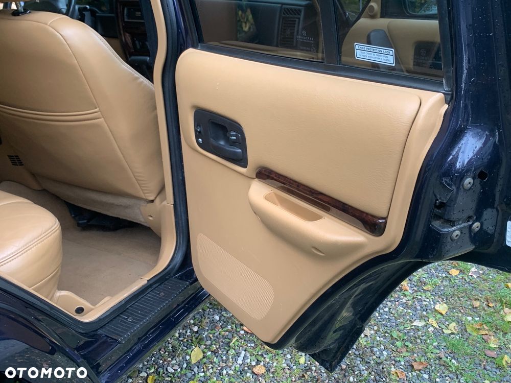 Jeep Cherokee 4.0 Limited - 18