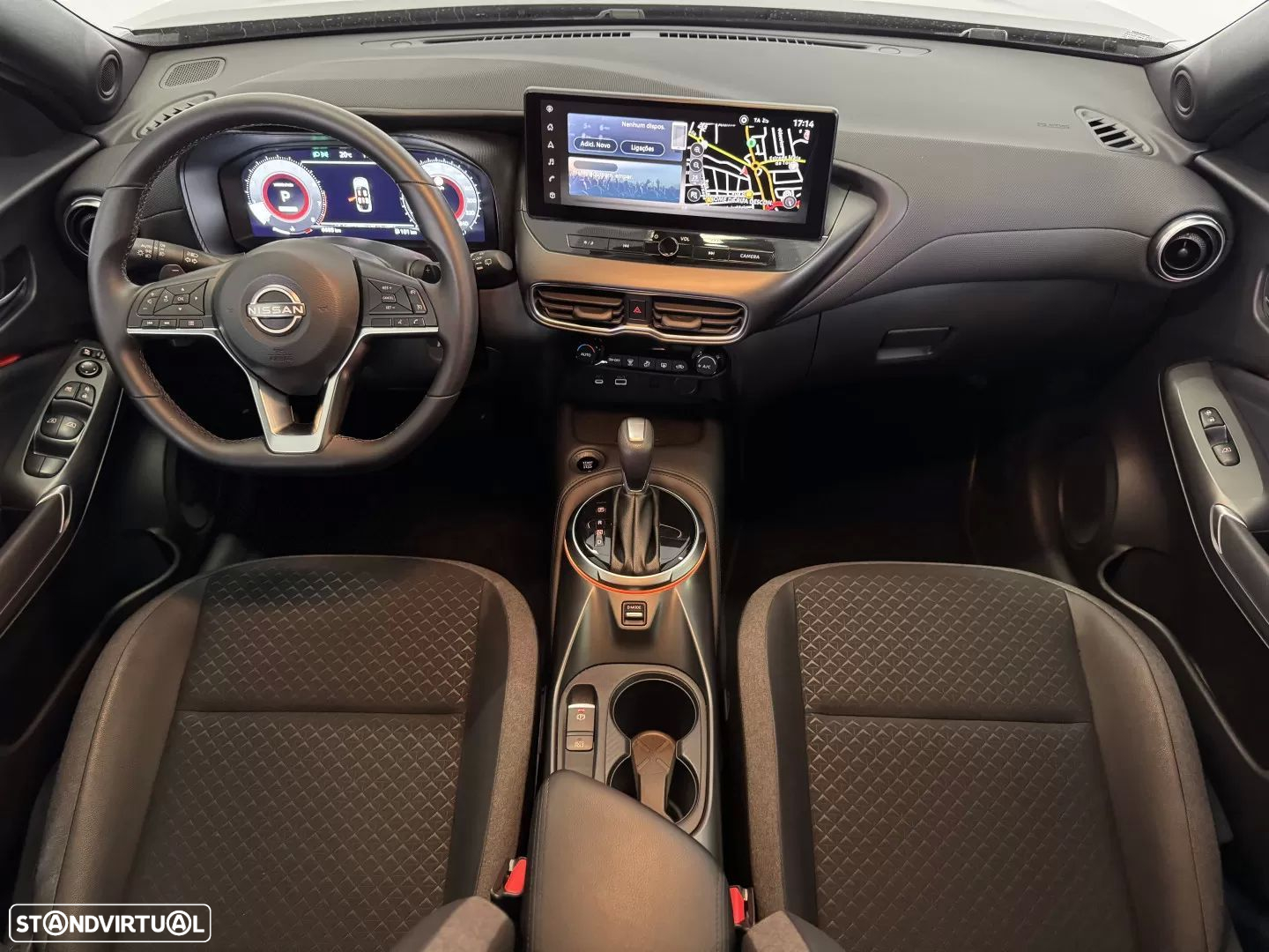 Nissan Juke 1.0 DIG-T N-Connecta NAV. DCT - 2