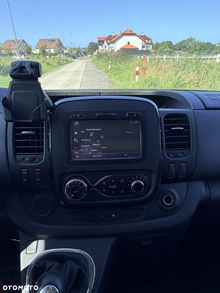 Opel Vivaro - 19