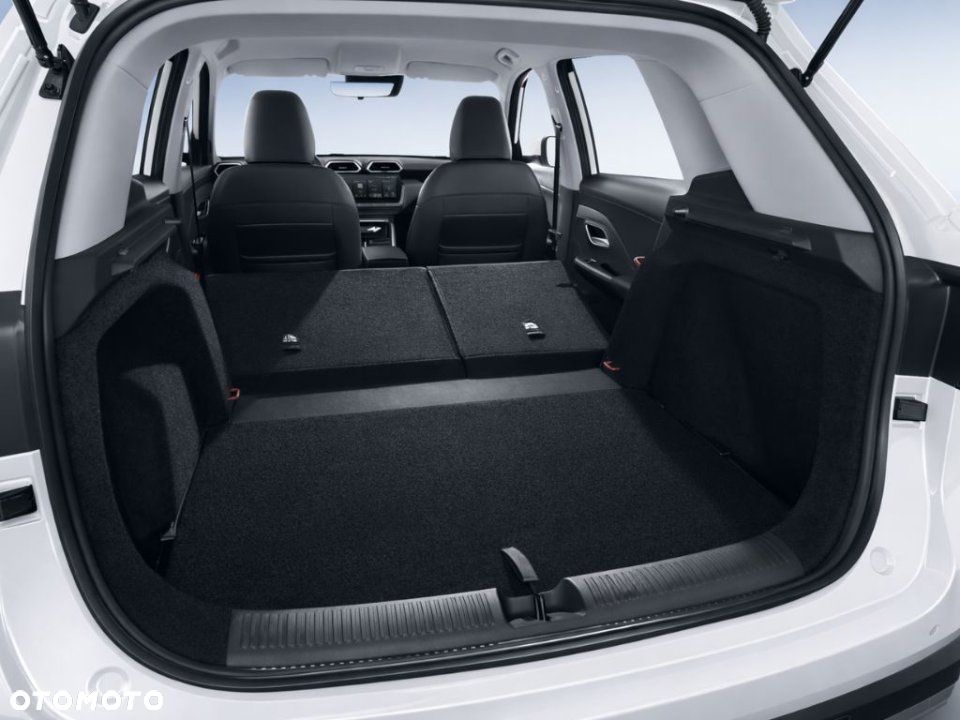 MG ZS Hybrid+ - 9