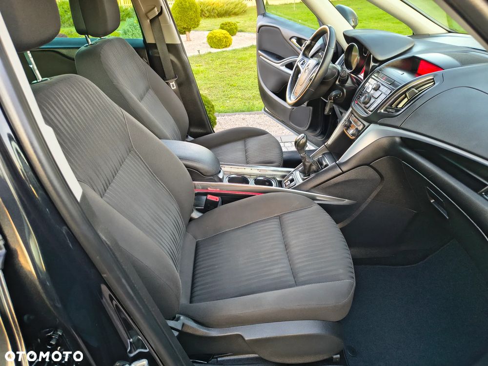 Opel Zafira Tourer 1.4 Turbo Active - 25