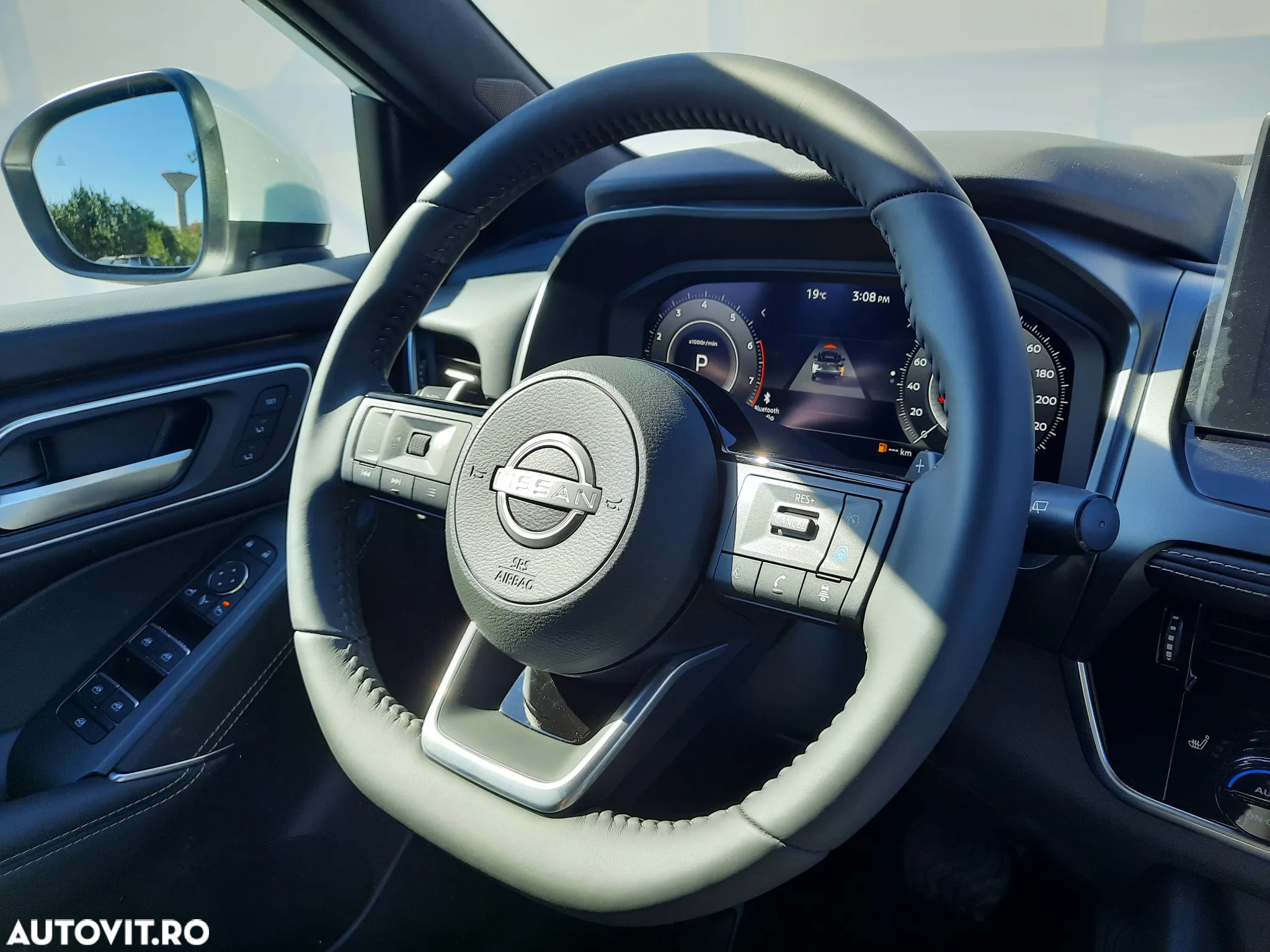 Nissan Qashqai 1.3 l 156CP X-Tronic MHEV Tekna - 6