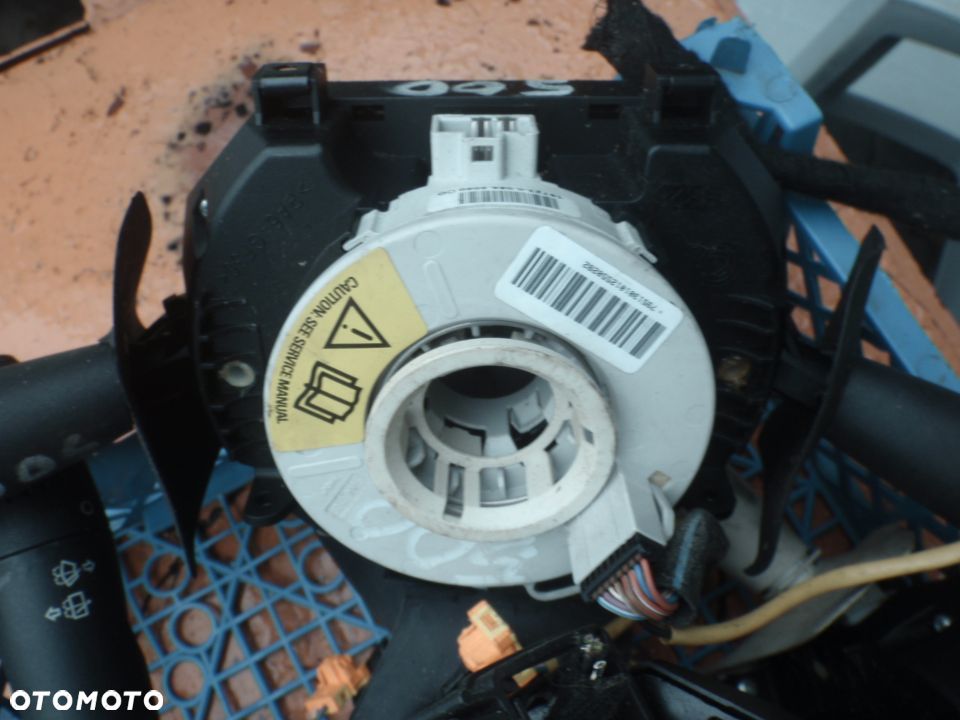 przełącznik zespolony świateł taśma fiat 500 Posiadam prawie wszystkie części do tego modelu - 5