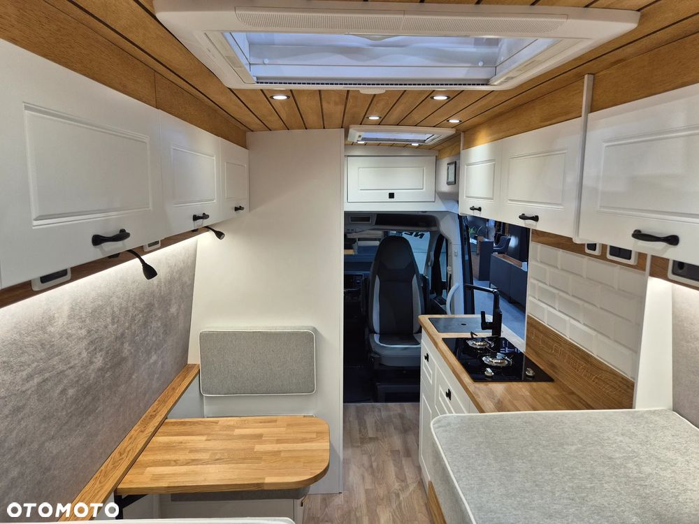 Affinity FREEDO M 684 - 17