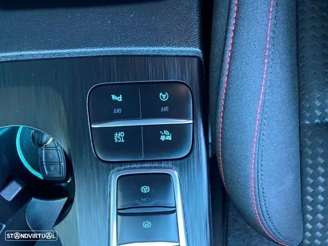 Ford Focus SW - 32