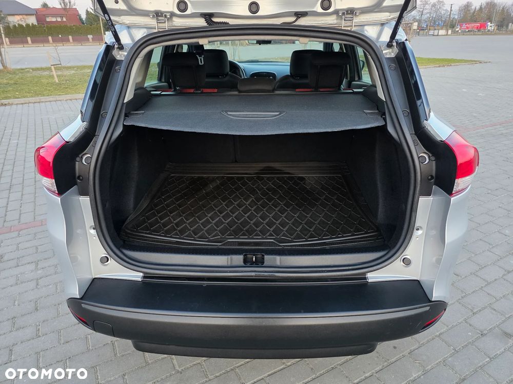 Renault Clio 1.2 16V 75 Expression - 11