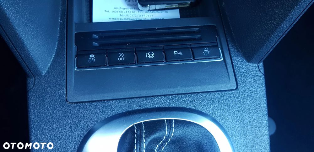 Volkswagen Touran 1.6 TDI DPF BlueMotion Technology DSG Cup - 21