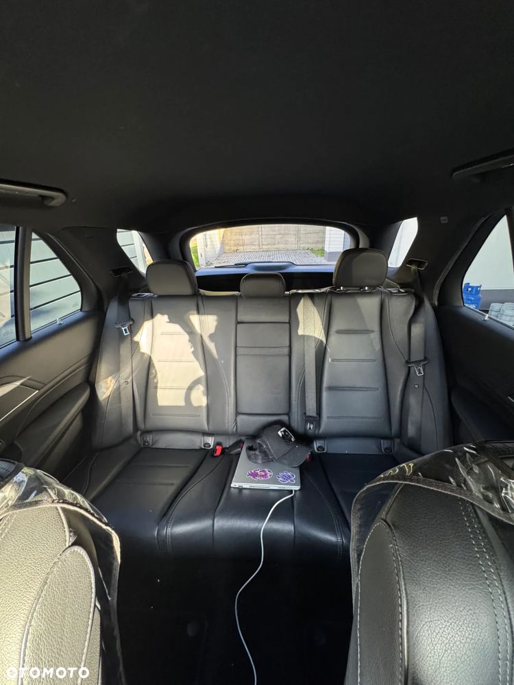 Mercedes-Benz GLE 300 d 4-Matic - 15